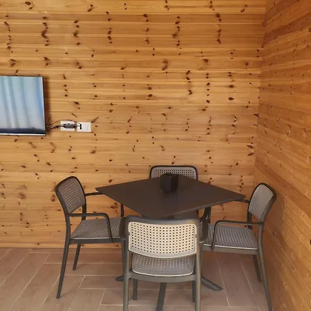 Uniklajd Villa-s Lodge