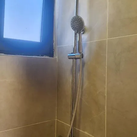 Uniklajd Villa-s Gerendaház Golem