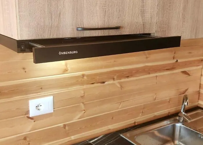 山林小屋 Uniklajd Villa-s *