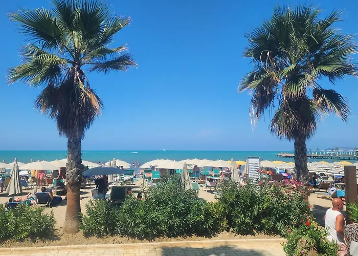 Uniklajd Villa-s 格勒姆